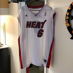 LeBron James Basketball jersey
